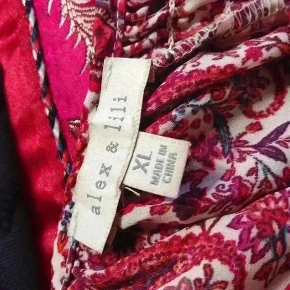 Alex & Jill Long Sleeve Top - Picture 6 of 9